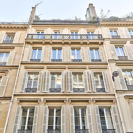 111- Urban Theatre De La Madeleine 巴黎